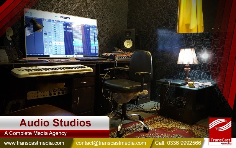 Transcast-media-audio-studio-pic4