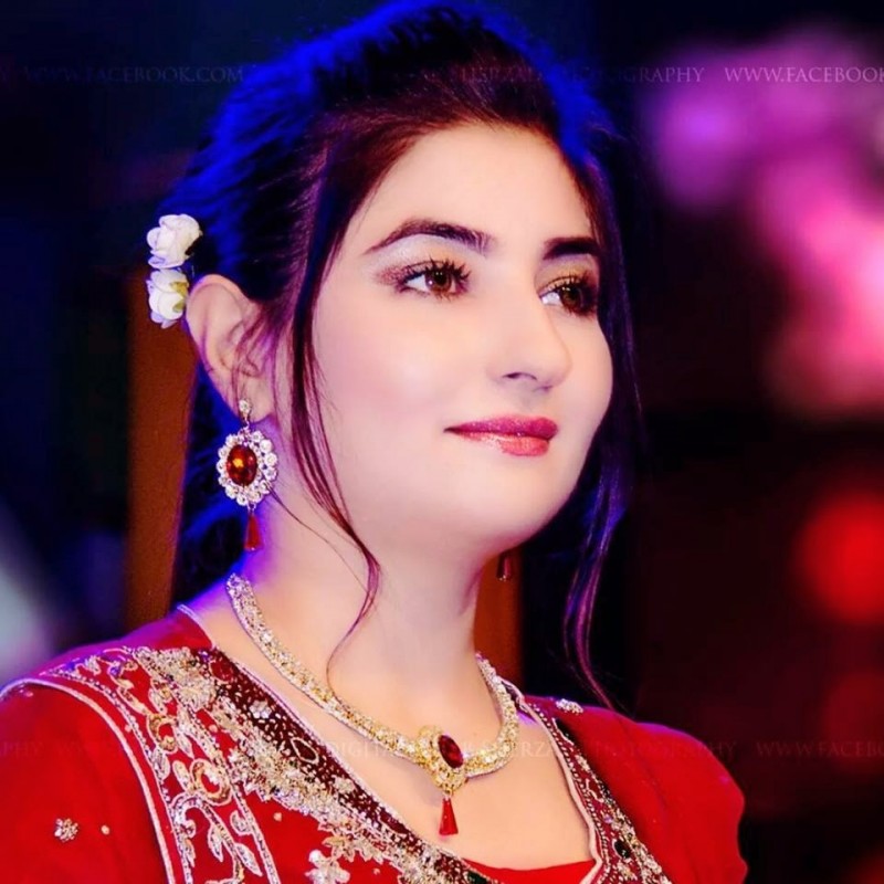 Pakistani Pashto Singer Gul Panra Came Live on FaceBook A Few Days Ago