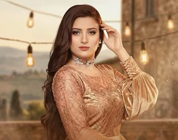 Laila Khan