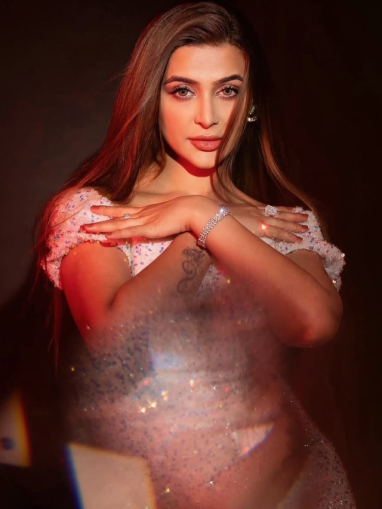 Damia Farooq