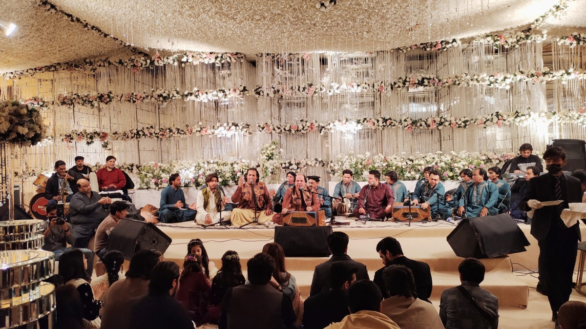 Rizwan Moazzam Qawals with Performance at peak in Lahore Event 009