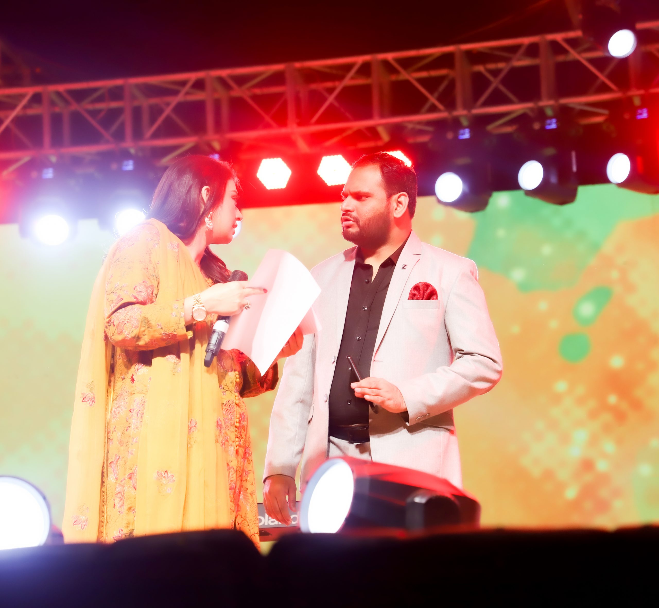 Israr Live Performance at Govt of Punjab Jashan e Baharan 008