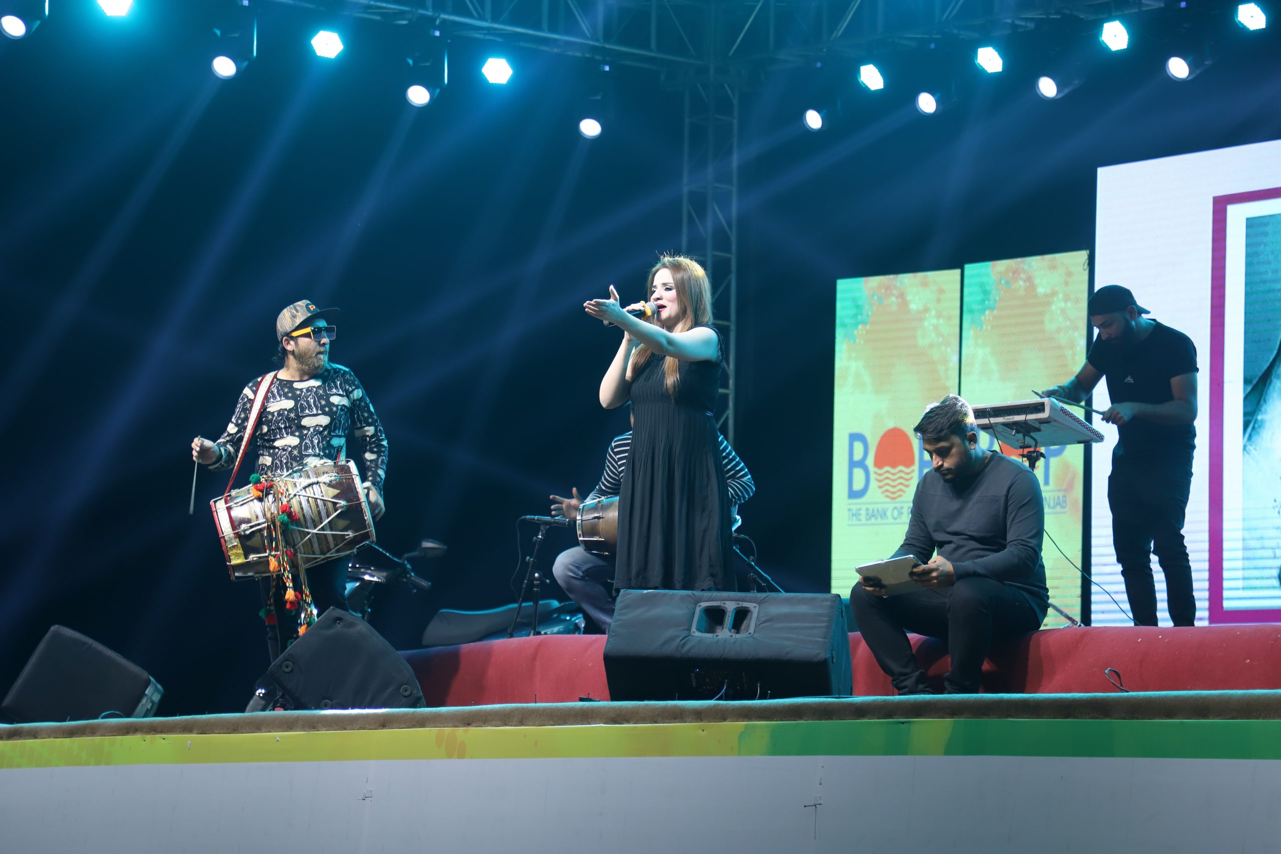 Farhana Arshad Performance 004