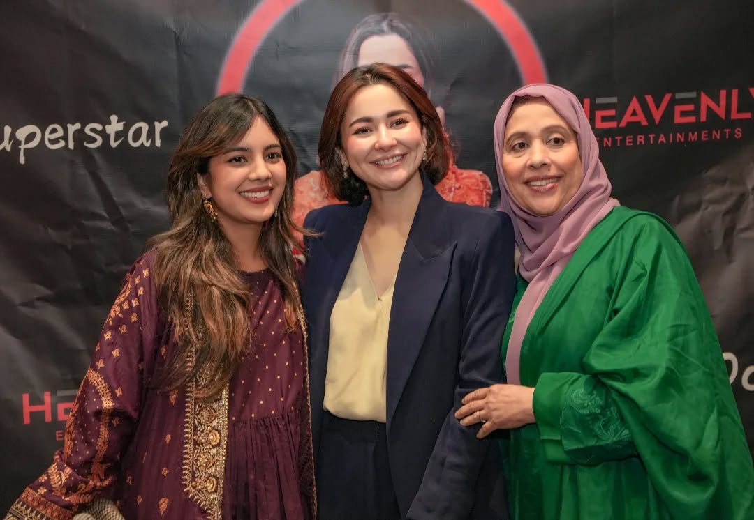 hania-aamir-canada-Montreal-002