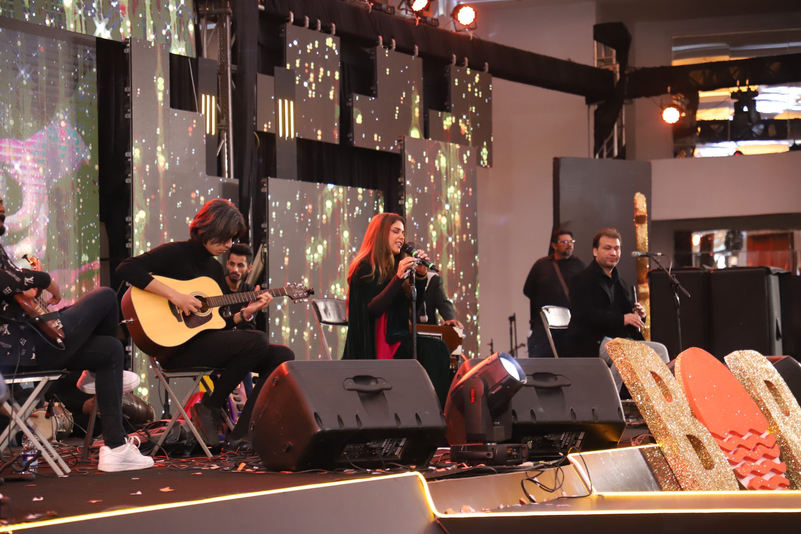 Hadiqa Kiani performed in Excellence Awards 2024 Bank of Punjab 08